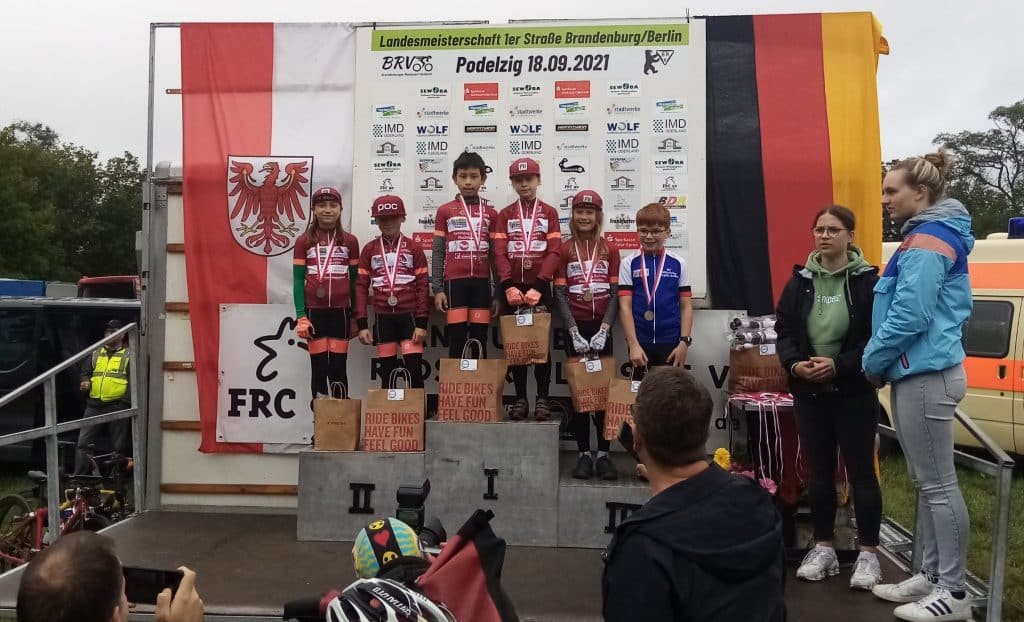 18 09 2021 Berliner Meisterschaft U11 1 Plätze Martje Plamp und Sheldon Wechsung 2 Plätze Leni Deneke und Emil Fischer 3 Platz Antonia Bloch Fotograf SC Berlin Abt Radsport